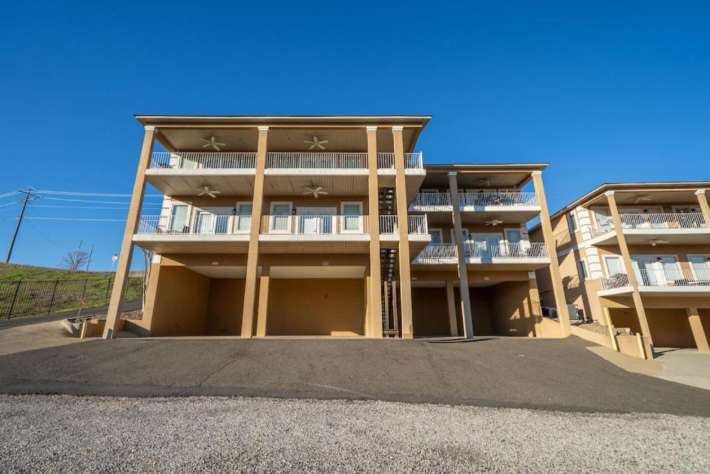 Views!! Luxury Condo W/Gourmet Kitchen, Breathtaking Views Lake Hamilton 外观 照片