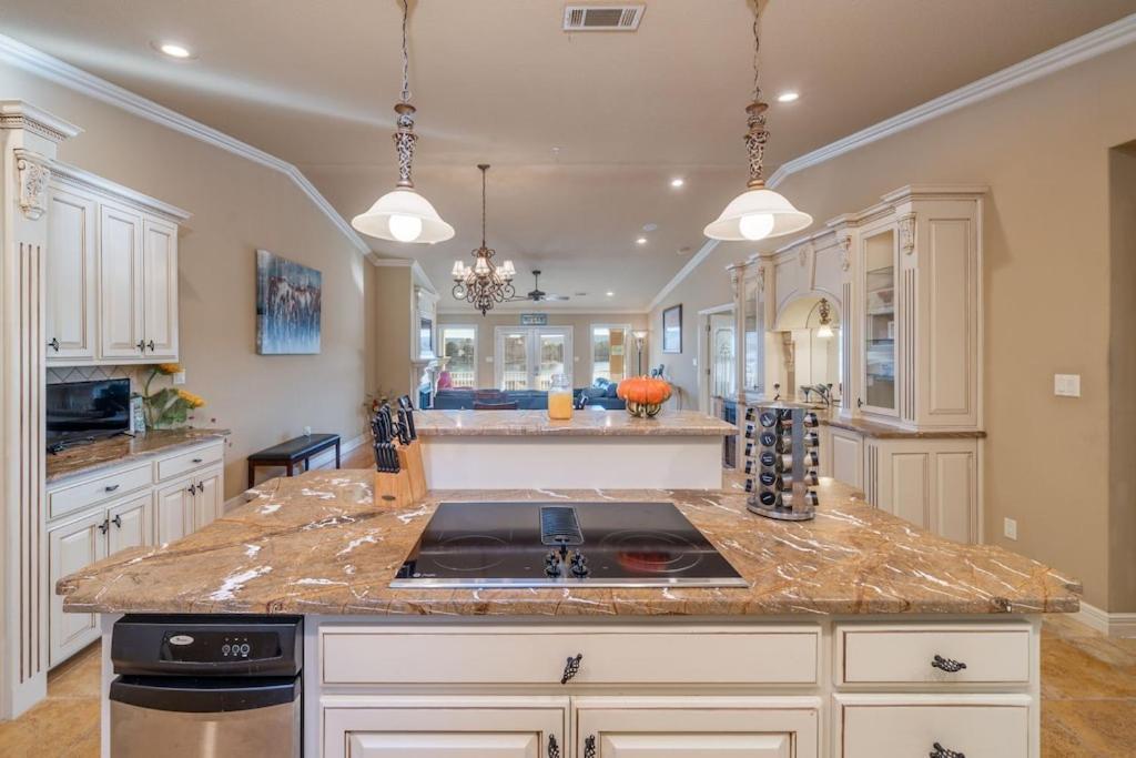 Views!! Luxury Condo W/Gourmet Kitchen, Breathtaking Views Lake Hamilton 外观 照片